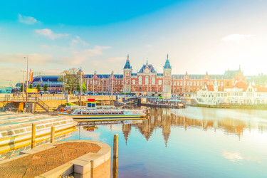 Similar image 22137223