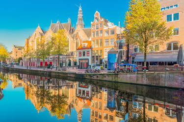 Similar image 22137230