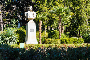 Similar image 22157813