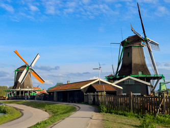 Similar image 22137016