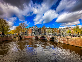 Similar image 22137033