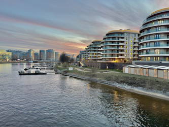 Similar image 22137981