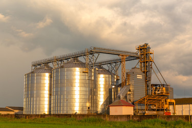 Similar image 22135038