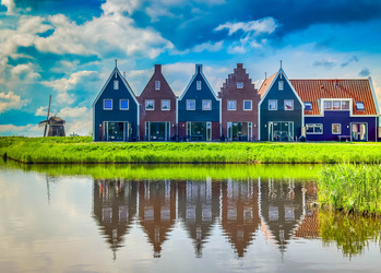 Similar image 22137470