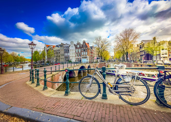 Similar image 22137472