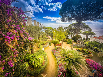 Similar image 22136894