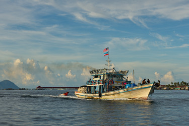 Similar image 22144002