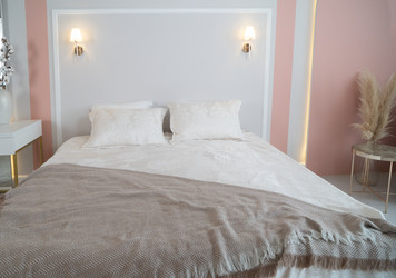 Similar image 22137500