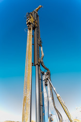 Similar image 22135965