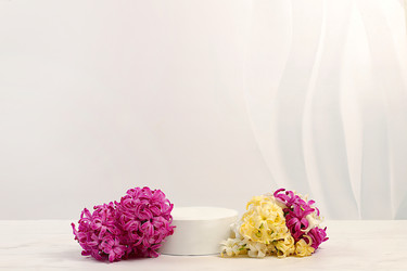 Similar image 22135864