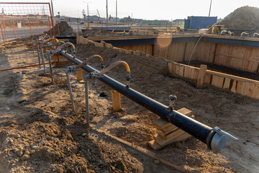 Similar image 22135879