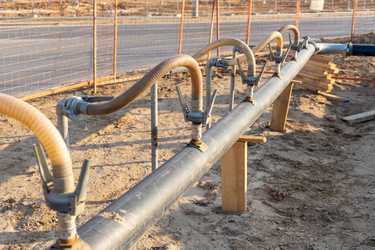 Similar image 22135883