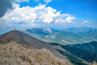 Similar image 22140117