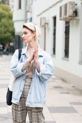 Similar image 22142379