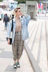 Similar image 22141236