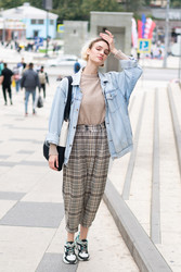 Similar image 22141237