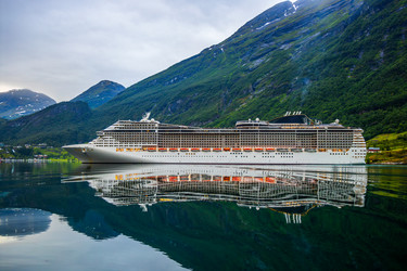 Similar image 22144203