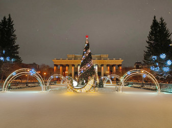 Similar image 22142354