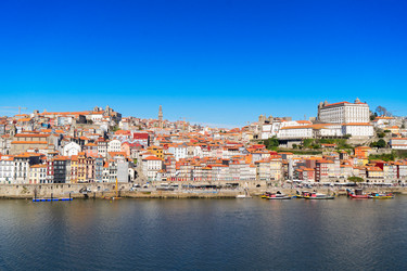 Similar image 22165037