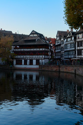 Similar image 22165042