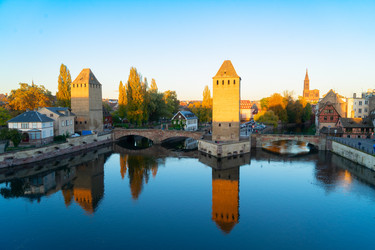 Similar image 22165044