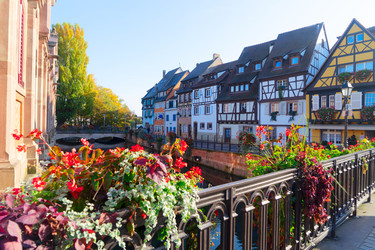 Similar image 22165050