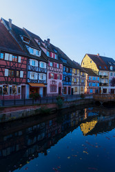 Similar image 22165054