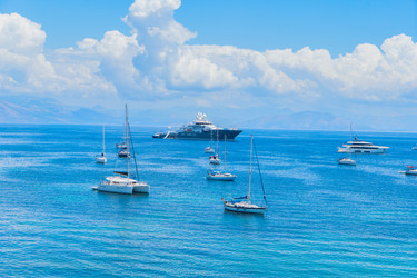 Similar image 22165073