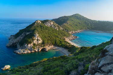 Similar image 22165089