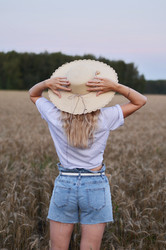 Similar image 22152441