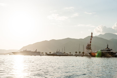 Similar image 22149828