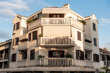 Similar image 22149839