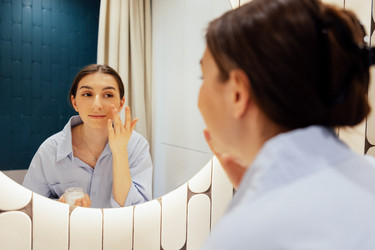 Similar image 22160095