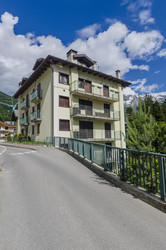 Similar image 22156288