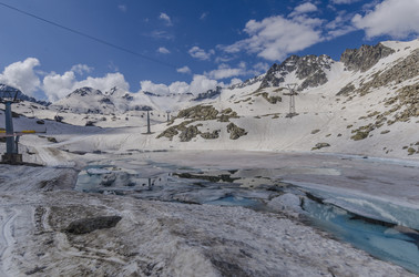 Similar image 22157848