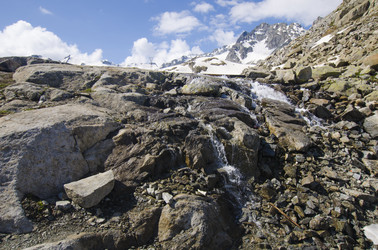 Similar image 22157854