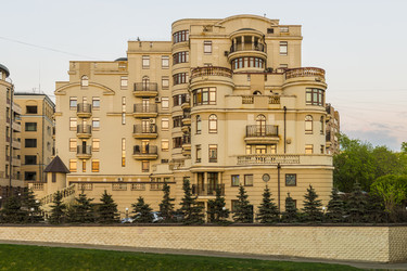 Similar image 22156355