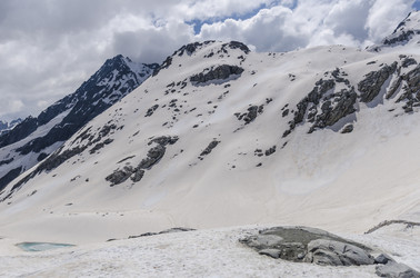 Similar image 22152108