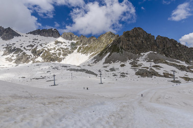 Similar image 22156385