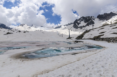 Similar image 22156396