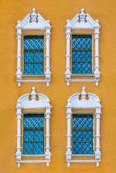 Similar image 22165614