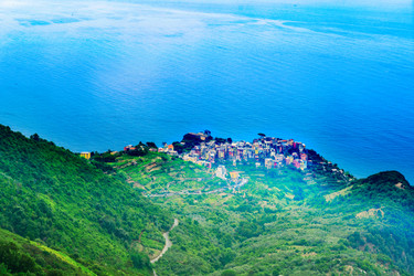 Similar image 22165310