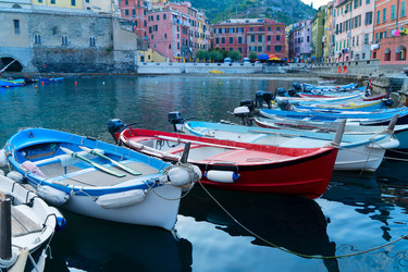 Similar image 22165368