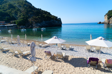 Similar image 22165400