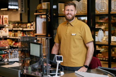 Similar image 22143503