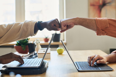 Similar image 22143892