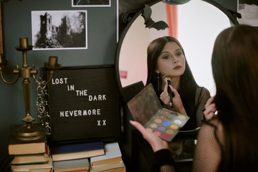 Similar image 22145422