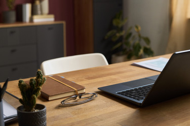 Similar image 22144763