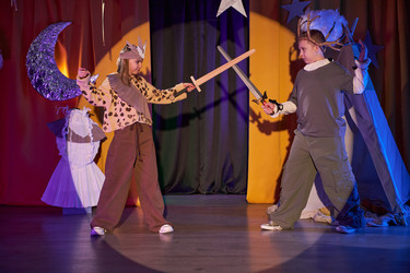 Similar image 22143276