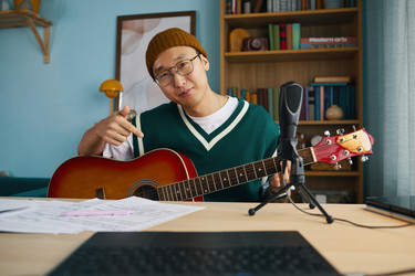 Similar image 22184235